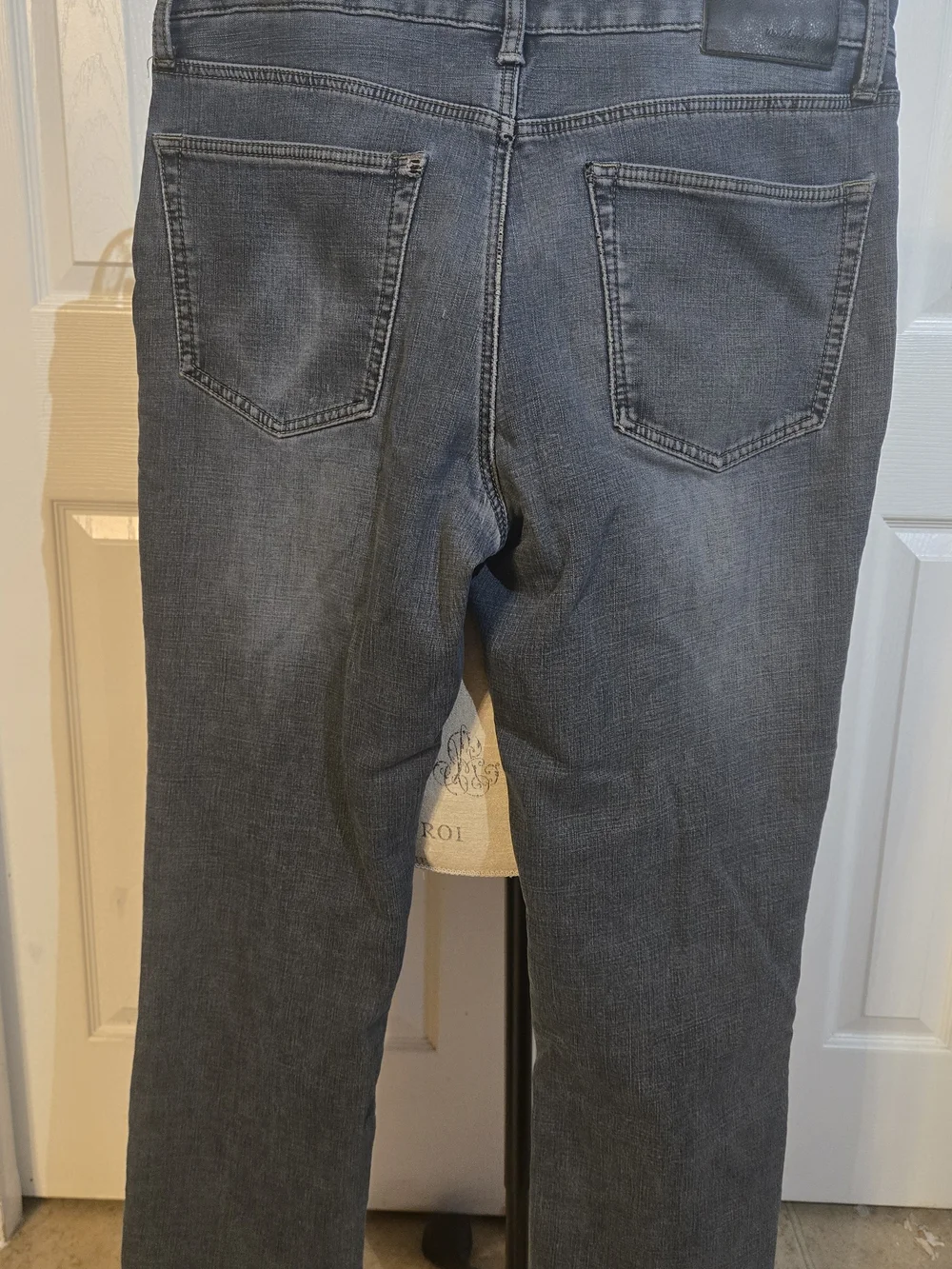 Vintage Classic Straight Leg Jeans in Faded Blue